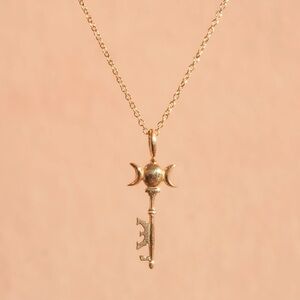 Sofia Zakia 14k yellow gold Hecate Key pendant